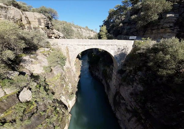 Рафтинг в Каньоне Кепрюлю, квадросафари, сафари на внедорожниках - фото 1