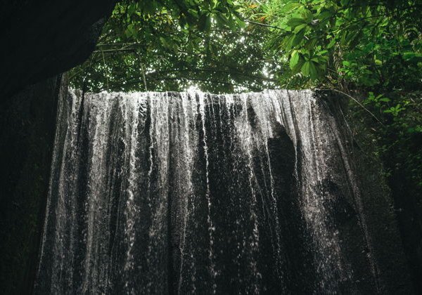 Магия воды: водопады Улу, Гемпленг, Аан и Храм Гунунг Кави - фото 2
