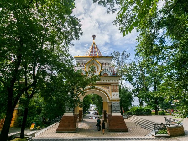 Шесть Николаев в истории Владивостока: вечерняя прогулка - фото 1