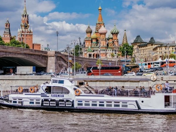 Ретропрогулка на «Лоцмане»: от Зарядья до Парка Горького за полчаса - фото 4