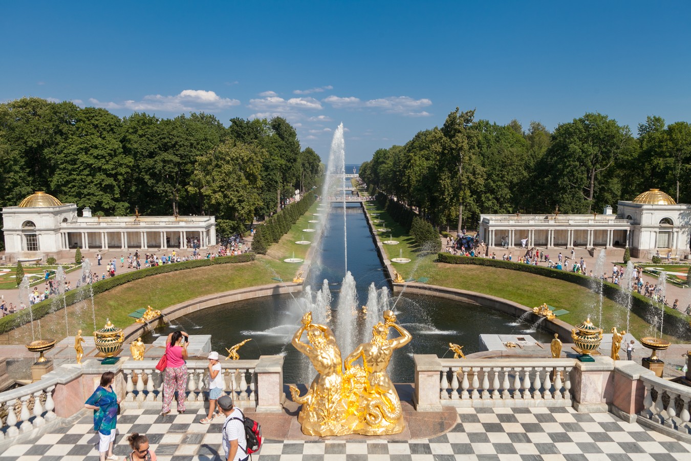 Фотоэкскурсия «Петергоф — столица фонтанов»