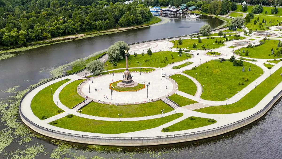 Жемчужина Золотого кольца — Ярославль и прогулка по Волге - фото 2