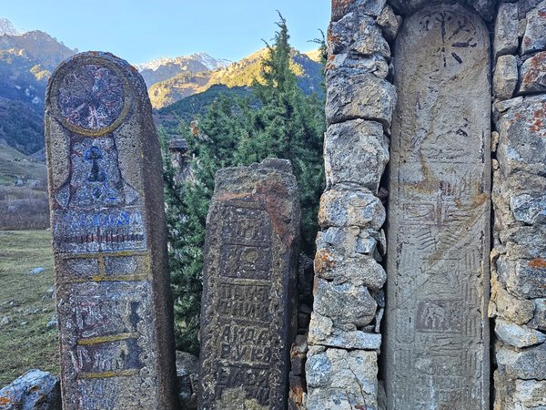 Код доступа: Дигория. Секретные тропы заповедной Алании на джипе - фото 2
