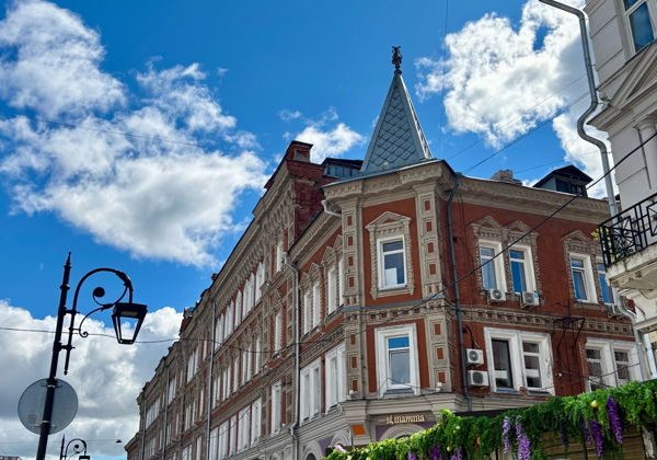 Променад по Рождественской и Кожевенной: тайны, легенды, судьбы - фото 1