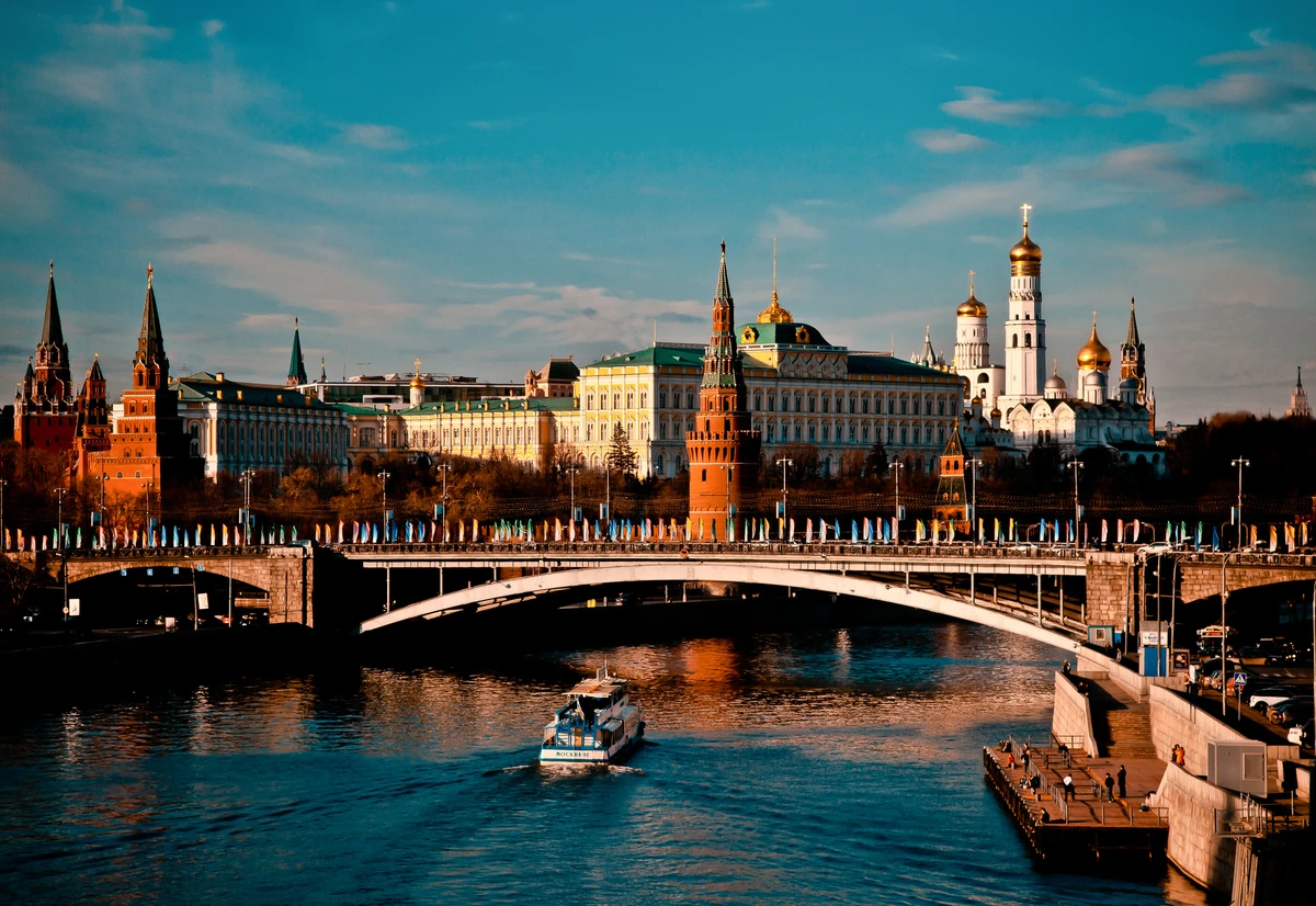 Ретропрогулка на «Лоцмане»: от Парка Горького до Зарядья за полчаса - фото 4