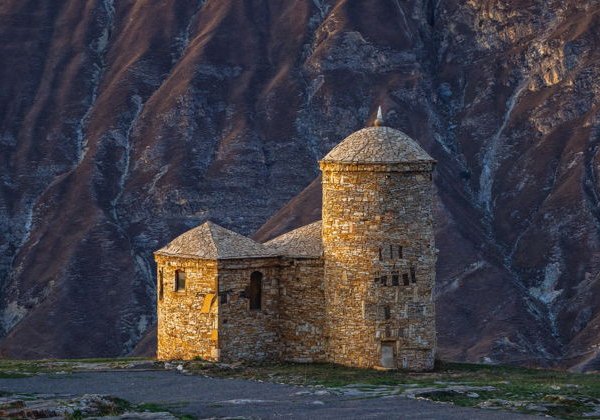 Родина поэтов и водопадов: Хунзах, Матлас и Каменная чаша - фото 1