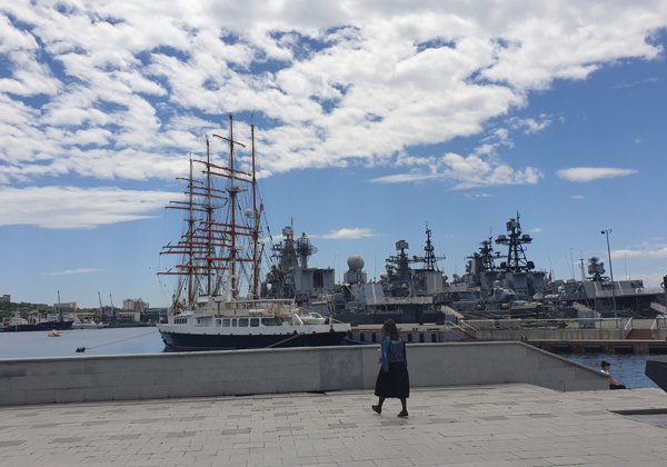 Море в городе — Владивосток