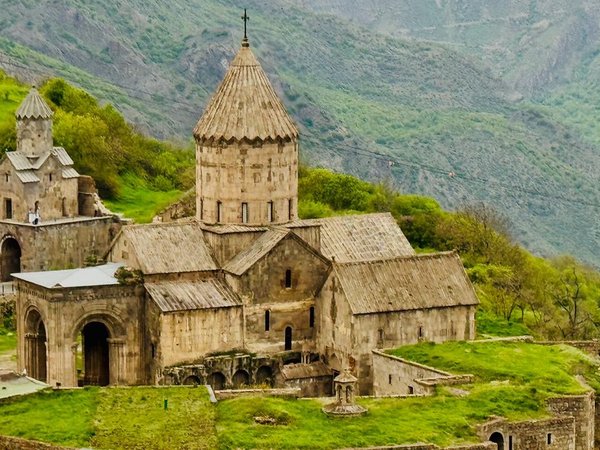Татев и его крылья (из Еревана)