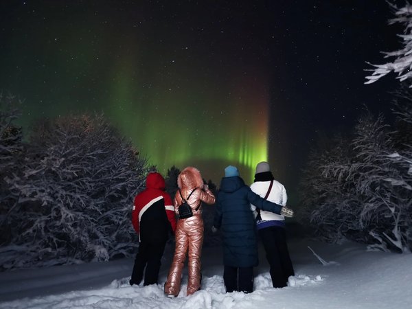 Сияние, коренные жители и деликатесы Севера с гидом-фотографом - фото 2