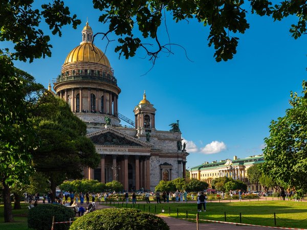 Обзорная экскурсия по Санкт-Петербургу с посещением Исаакиевского собора