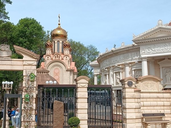 Из Геленджика — в Кабардинку: «Старый парк», набережная и виды - фото 1