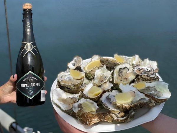 По волнам Японского моря на яхте с маской, сапом и деликатесами (мини-группа) - фото 3