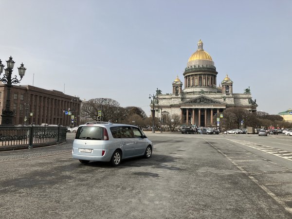Обзорная экскурсия на машине по центру Петербурга - фото 3