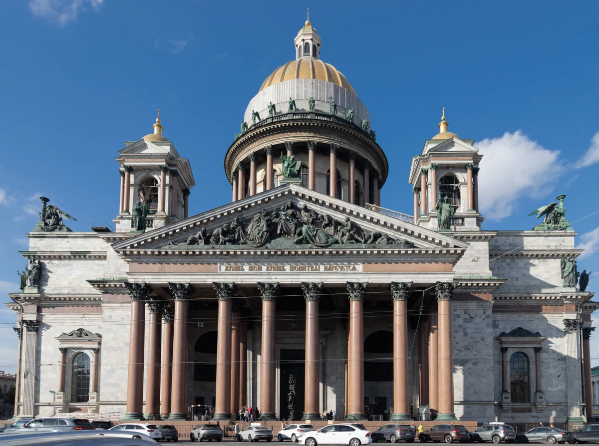 По центру Петербурга, Петроградке и Васильевскому острову — с аудиогидом Трипстера (6+) - фото 2