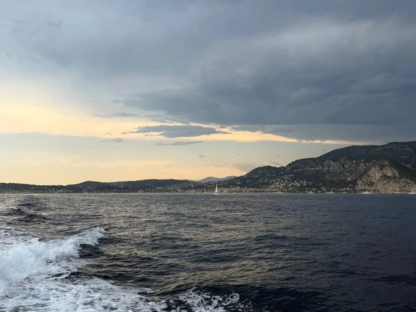 Лазурный берег с моря: прогулка на катере из Ниццы - фото 3