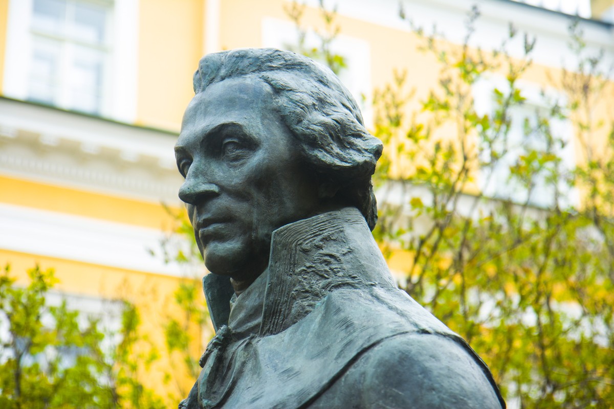 Петербург в лицах, характерах и судьбах - фото 4