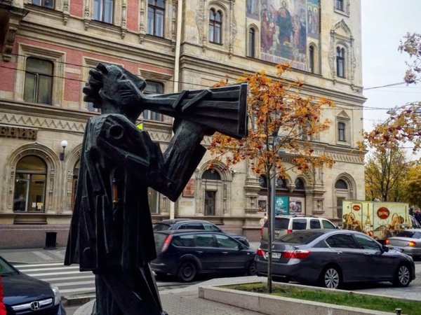Мобильный квест в Петербурге: «В поисках 12 стульев» - фото 3