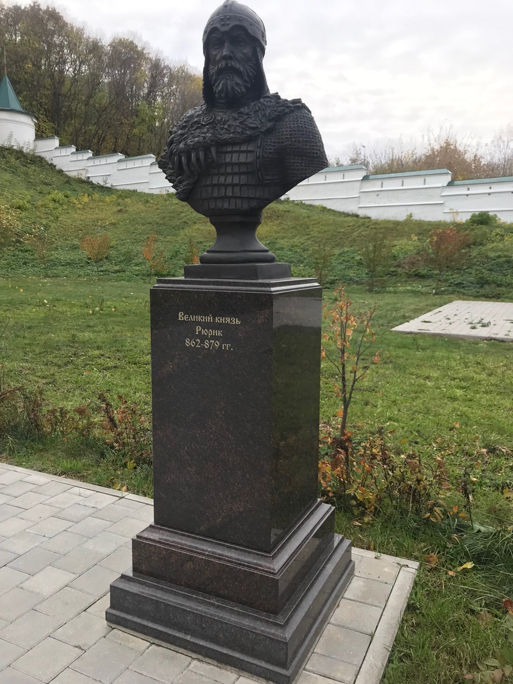 Уроки истории в Печерском монастыре: Рюриковичи и Романовы (в группе) - фото 3