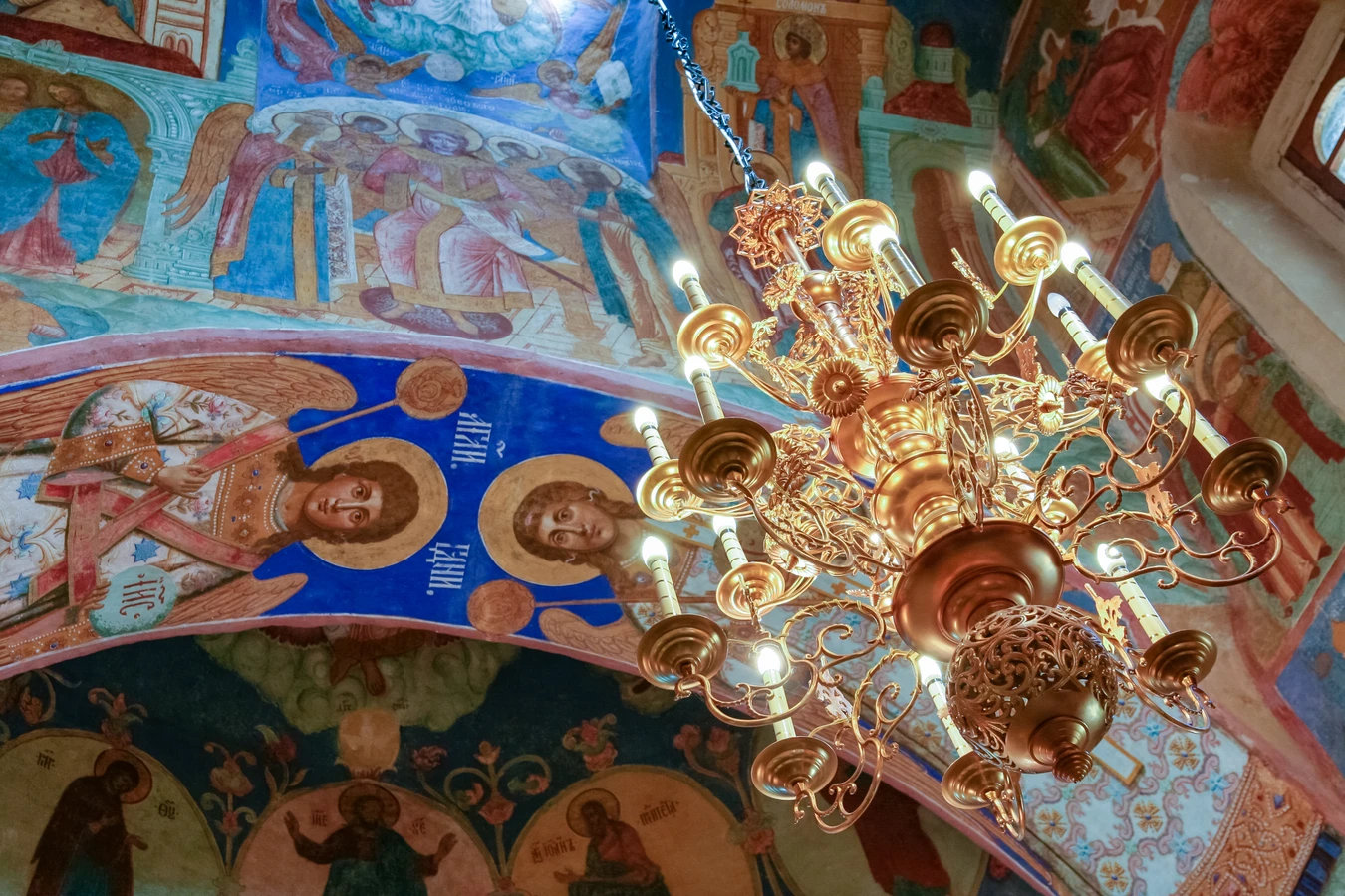 Город белокаменных храмов и колокольных переливов — Суздаль
