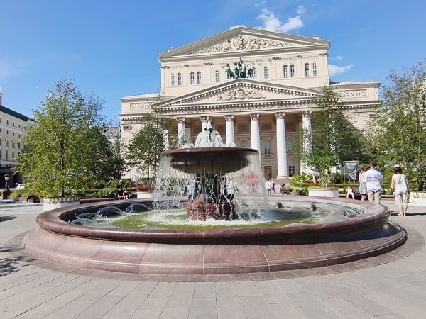 Обзорная автобусная экскурсия «Точка притяжения — Москва» - фото 2