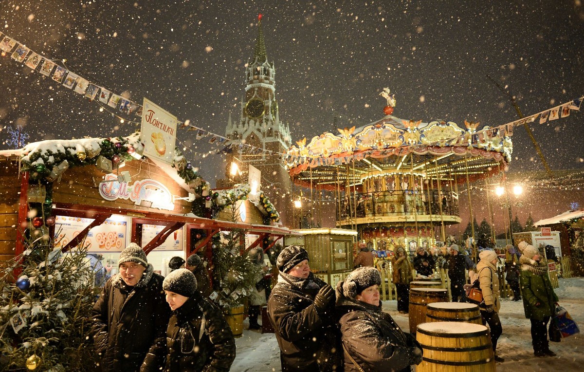 Магия новогодней Москвы — с гаданием и чаепитием - фото 2
