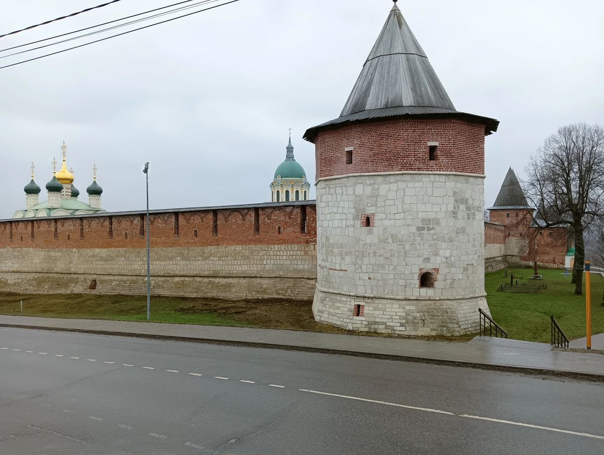 Зарайск — не в раю, а за раем