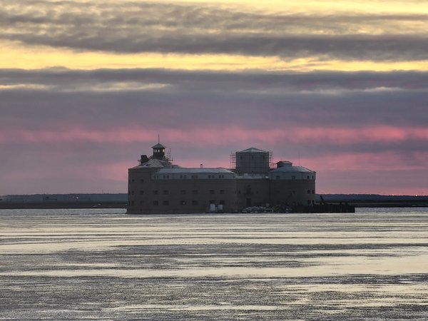 Военно-морской Кронштадт: «Риф», подлодка и «Остров фортов» — из Кронштадта - фото 1