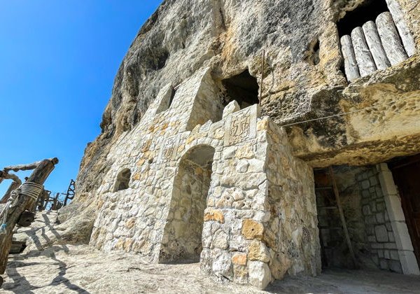 Челтер Мармара и Эски Кермен на внедорожнике + конная прогулка - фото 1