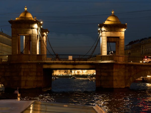 Ночной Петербург с воды: развод Дворцового и Троицкого мостов - фото 3