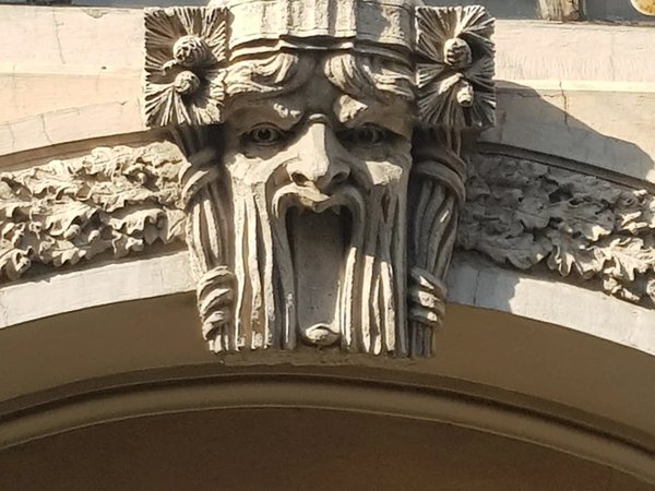 Тбилиси в деталях: от театра Габриадзе до серных бань - фото 2