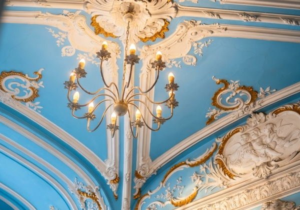 Экскурсия по дворикам и парадным центра - фото 4