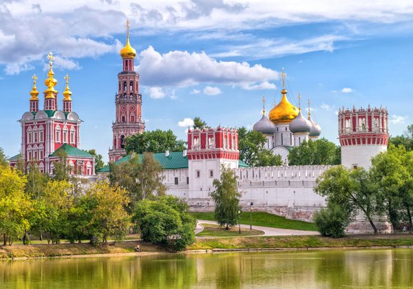 Пешеходная экскурсия в Новодевичий монастырь