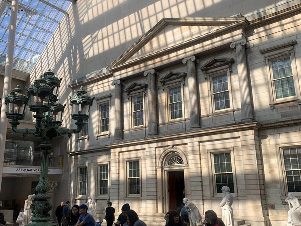 В Метрополитен-музей — с влюблённым в него искусствоведом - фото 4