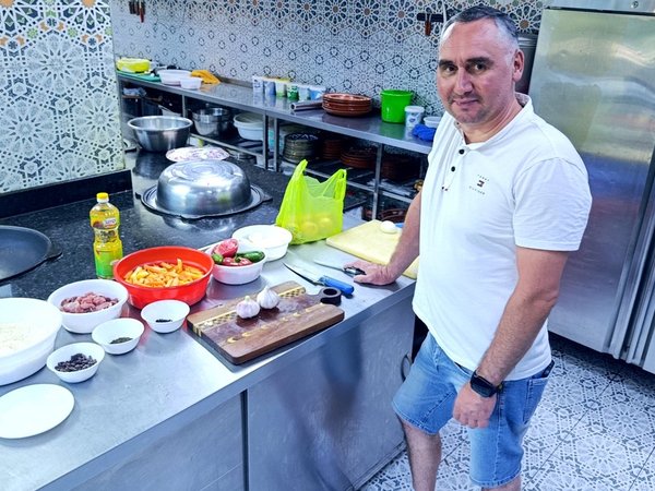 Готовим узбекский плов — с ошпазом в чайхане Ташкента - фото 2