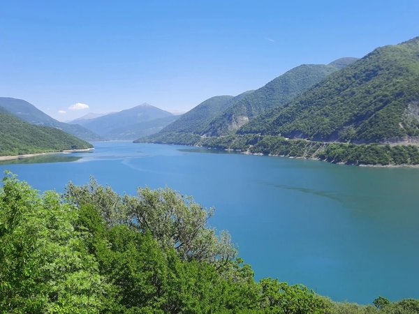 Жинвали, Ананури и горные пейзажи Казбеги - фото 2