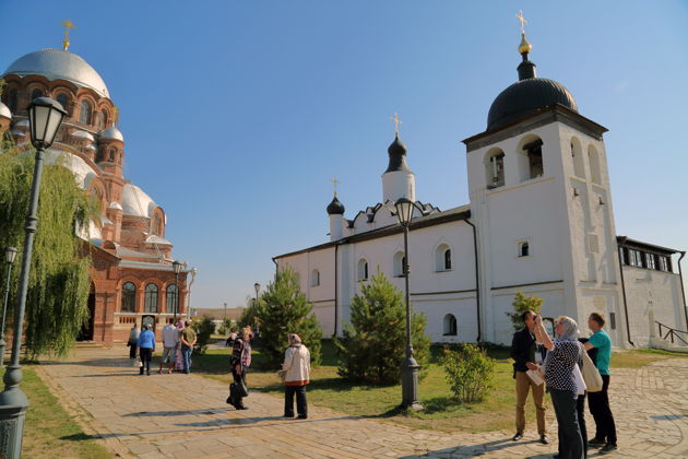 Фото экскурсии - Поездка в Раифу, Храм Всех Религий и остров-град Свияжск - 6