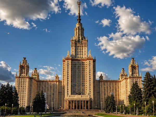 Семь сестёр: тайны московских высоток