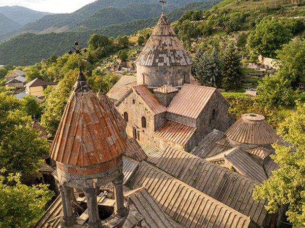Монастыри Лори: Ахтала, Ахпат и Санаин