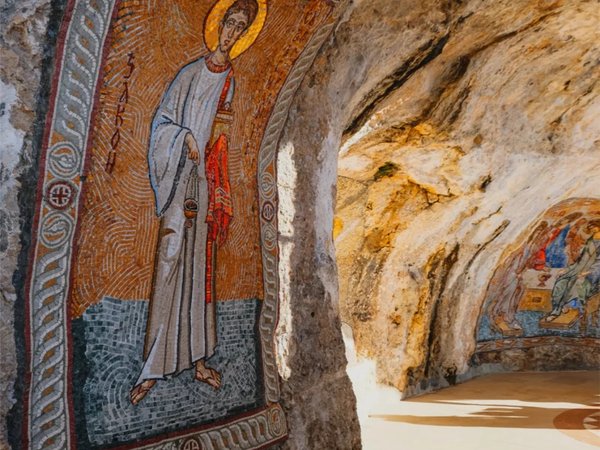 Две святыни Черногории: Цетинский монастырь и Острог (из Будвы) - фото 3