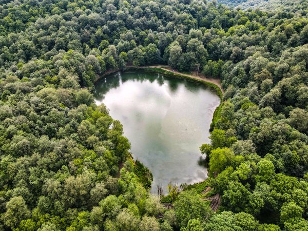 На джипах по бездорожью: озеро Гош и средневековый монастырь Гошаванк - фото 2