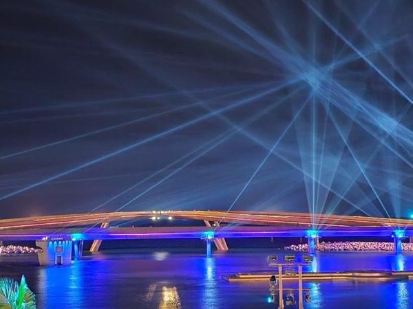 Вечерний круиз на Фукуоке с ловлей кальмаров, барбекю и фейерверком - фото 2