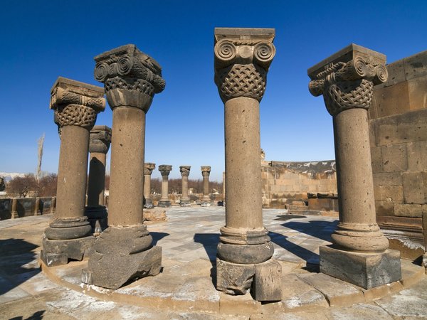 В Армению из Тбилиси на 2 дня: Дилижан, Севан, Ереван, Звартноц - фото 2