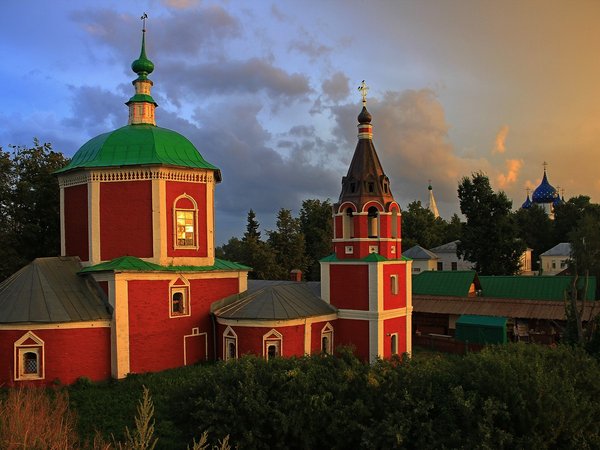 История на ладони: прогулка по центру Суздаля
