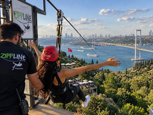 Зиплайн в парке Наккаштепе: полёт с видом на Стамбул и Босфор - фото 2