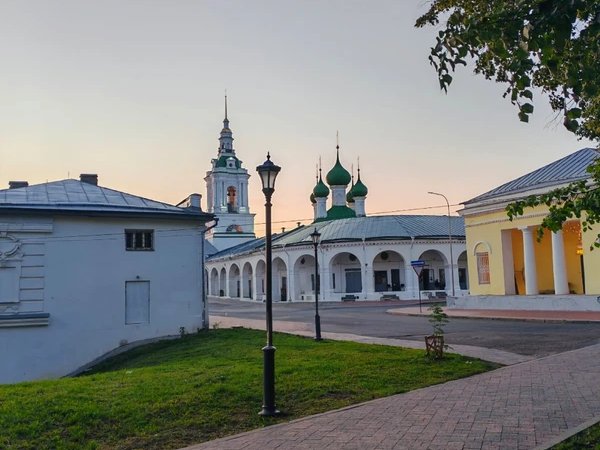 Кострома в лицах и преданиях
