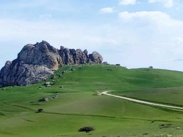 Марсианские горы Хызы, Бешбармаг и Розовое озеро — из Баку - фото 4