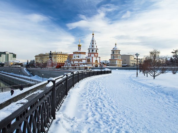 Прокатиться, проехать, промчаться: все грани байкальского льда - фото 3