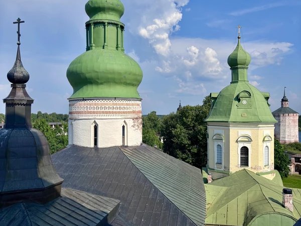 Святыни Вологодчины: Ферапонтов и Кирилло‑Белозерский монастыри