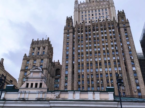 Дипломатический Арбат: великие люди, судьбы, события - фото 1