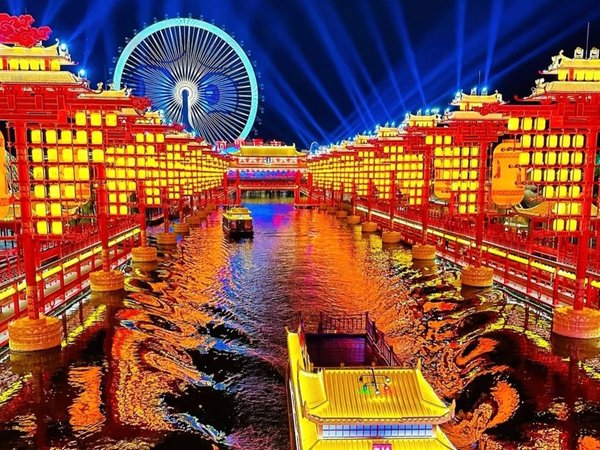 Ночной Таншань: огни улицы Хэтоу Лаоцзе и чайная церемония - фото 2